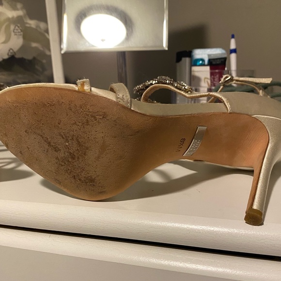 Badgley Mischka Bridal Heels - Picture 5 of 11